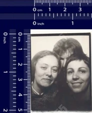 PHOTO BOOTH Women Ladies Females Group Vintage Photo Original