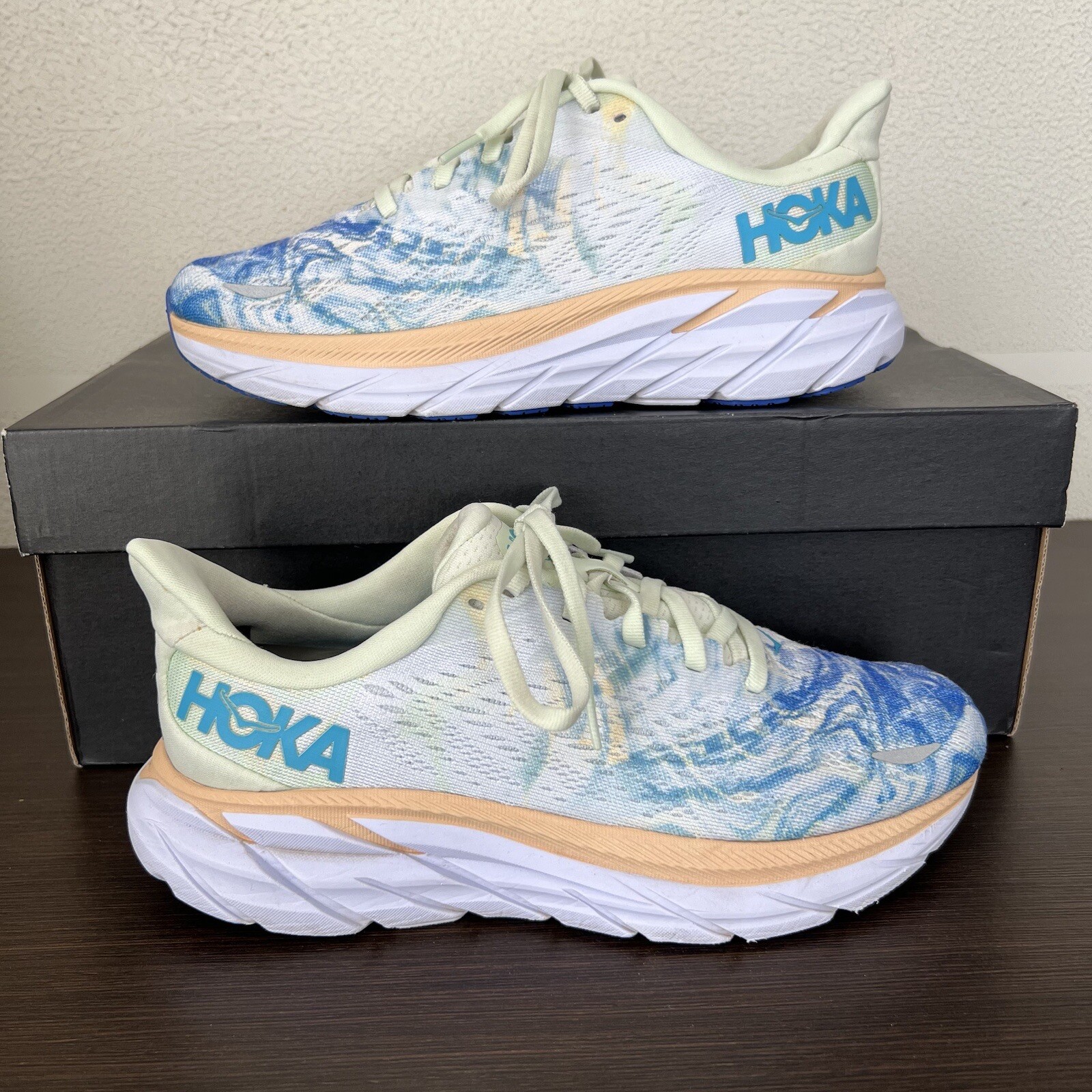 Zapatillas deportivas Hoka One One Clifton 8 amarillas para mujer talla US 6....