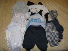 BABY BOYS CLOTHES BUNNDLE TOPS,LEGGINGS,ROMPER SUITS,VESTS 0-6 USED