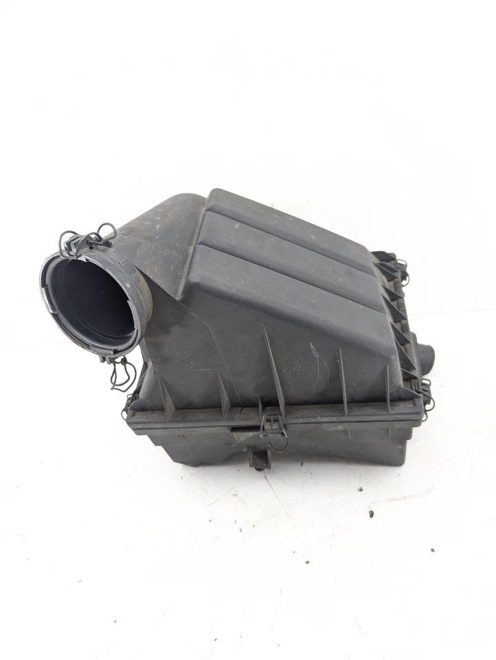 Caja limpiadora de filtro de admisión de aire Mercedes Benz Clase Ml 1998-2002 1635050160 OEM Foto 4 de 4