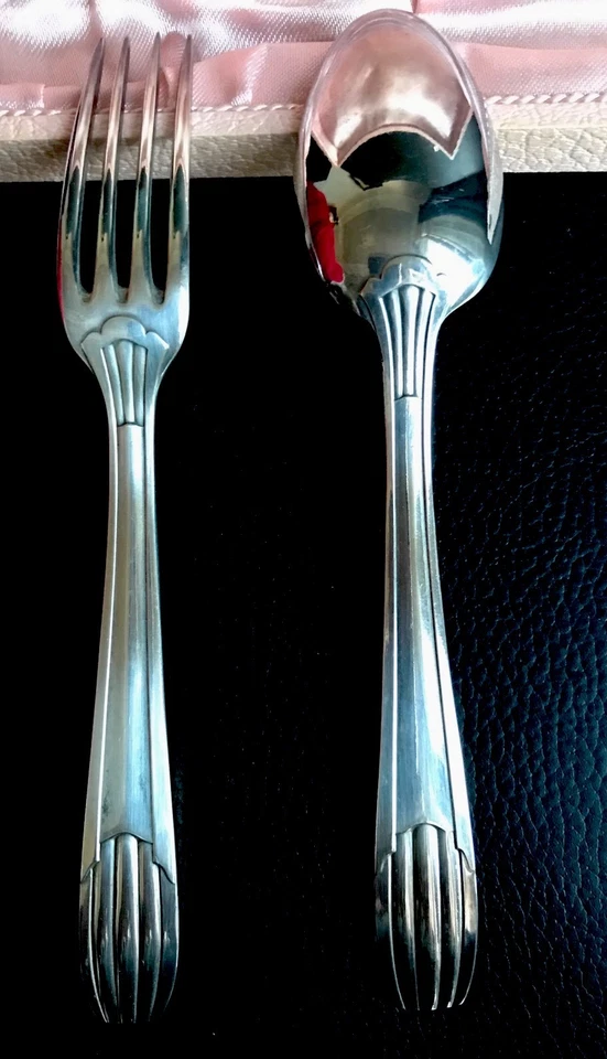 COUVERTS EN METAL ARGENTE COFFRET CADEAU NAISSANCE BAPTEME - Photo 4/4