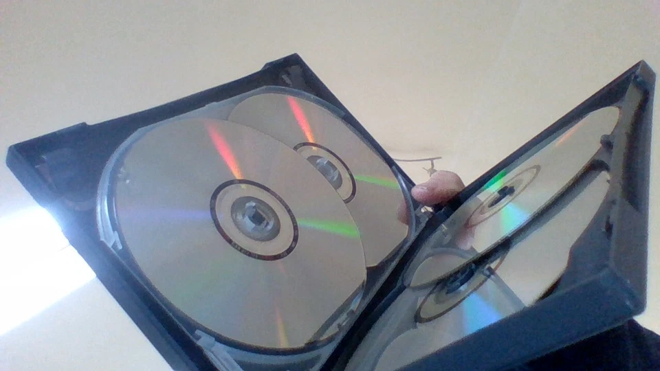 Overhaulin' - Series 3 part 3 -episodes 19-28-ten hrs r/t -vgc region free vgc - Image 2 of 4