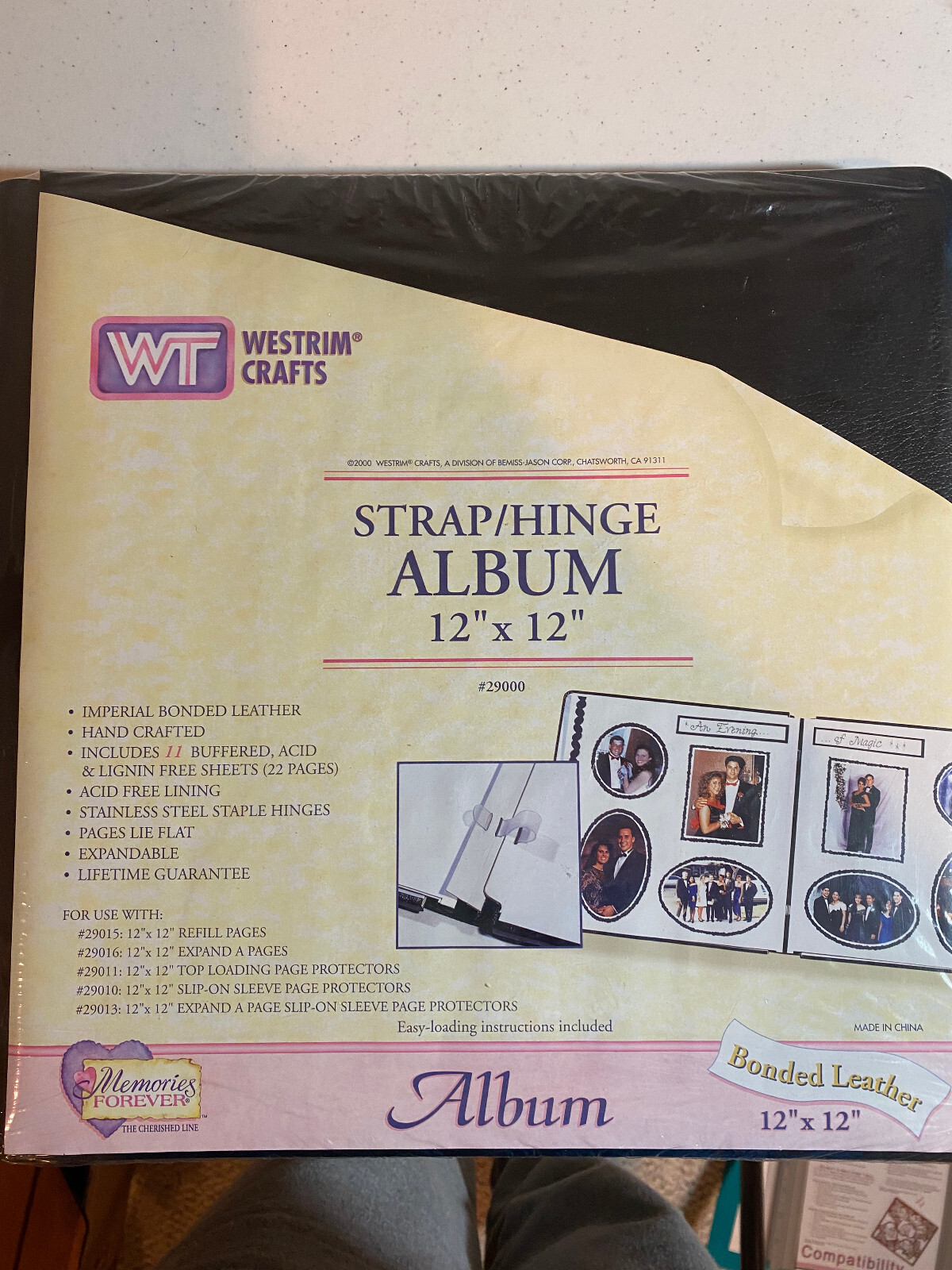 Westrim Crafts BLACK leather 12 x 12 album + bonus 11 strap hinge pages