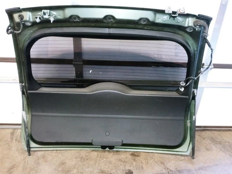 Jeep Compass 2008 conjunto de puerta levadiza trasera con vidrio fijo Jeep verde fabricante de equipos originales usado Foto 4 de 4