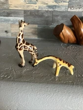 2 Vintage Hagen Renaker Ceramic Giraffe Figurines 