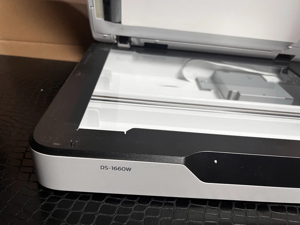 EPSON WORKFORCE DS-1660W WIRELESS COLOR DOCUMENT SCANNER - Image 4 of 4