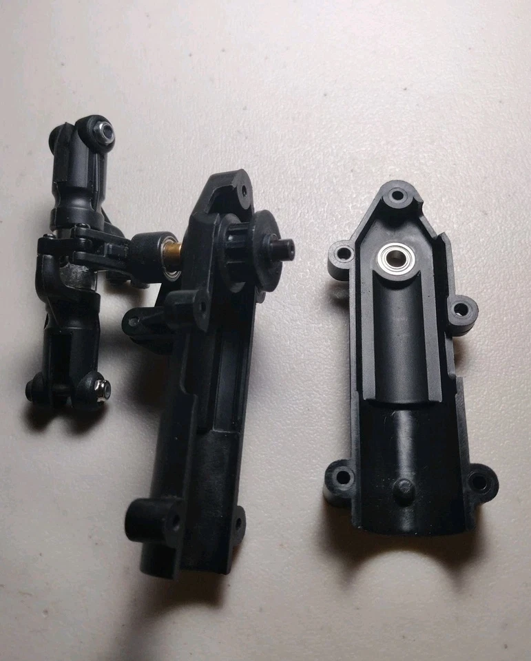 Trex 600CF Tail Rotor Assembly - Image 3 of 3