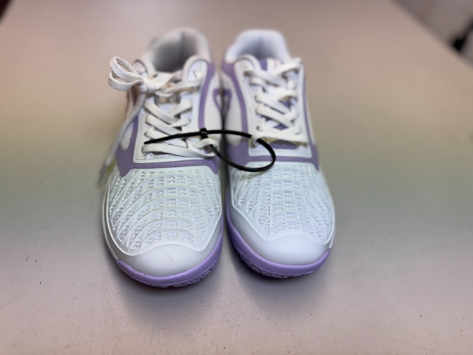 Kooga Agility 53 Trainers UK 7 EU 40 White Lilac Indoor Court Sports Shoes image 2