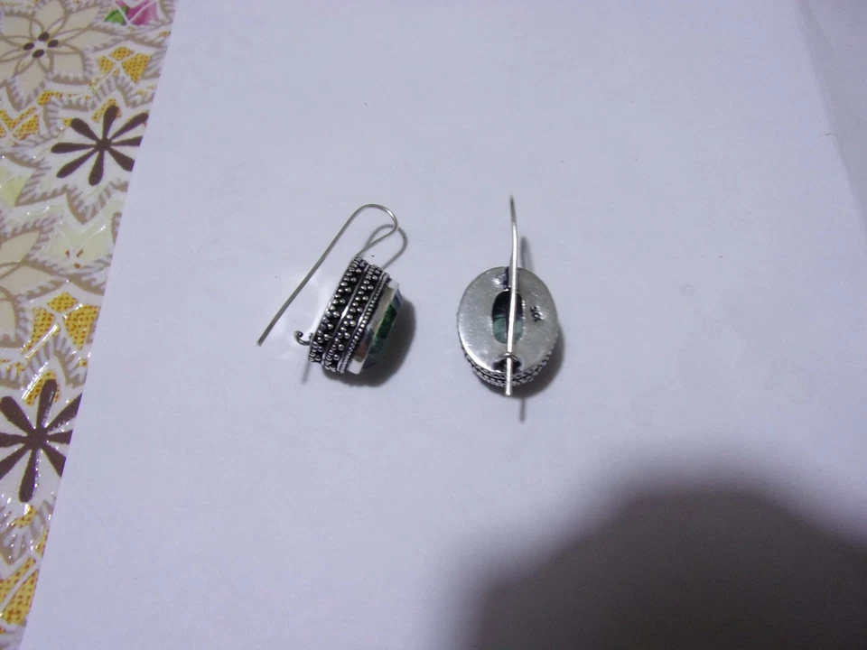 ORECCHINI IN ARGENTO CON TOPAZIO MISTICO - Immagine 3 di 4