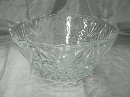 Vtg Anchor Hocking ARLINGTON 12" Wide Punch Bowl Glass Scalloped Rim 300/424 EC