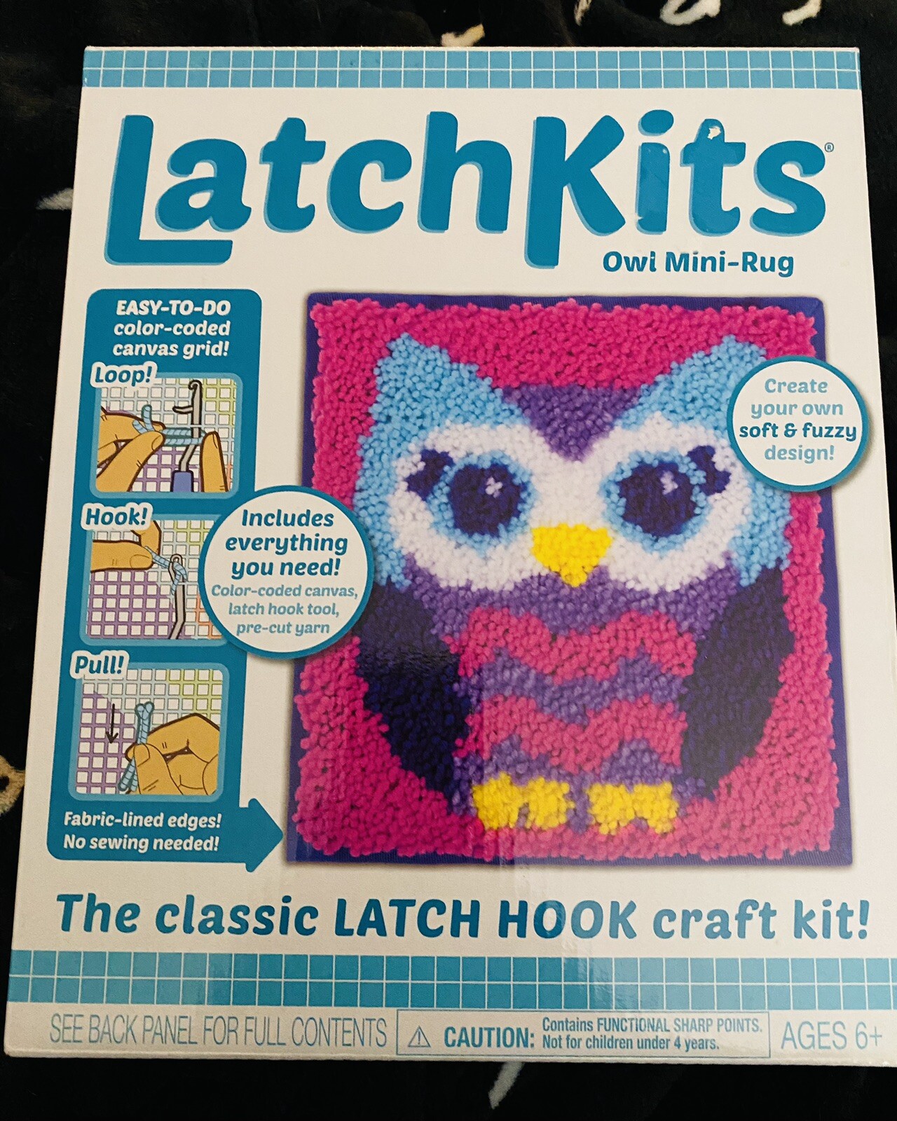 Latch Kits Owl MiniRug New in Box Ages 6+ Wall Hanging FREE SHIPPING