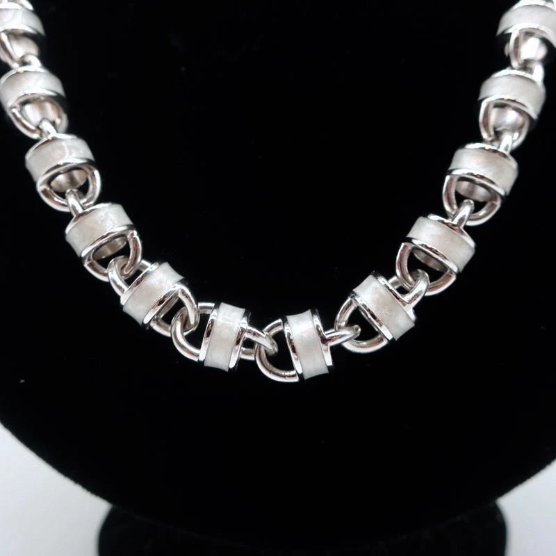 Collar Christian Dior de eslabones redondos con perlas Foto 3 de 4