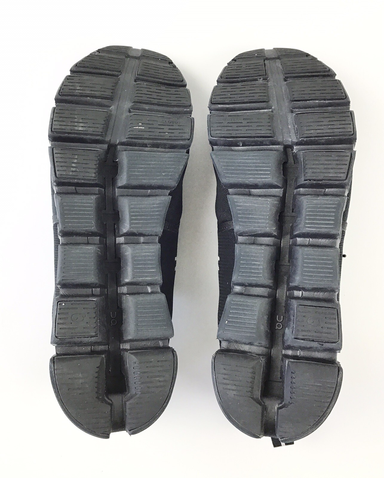 ON Cloud Men Sneakers Black Size 13
