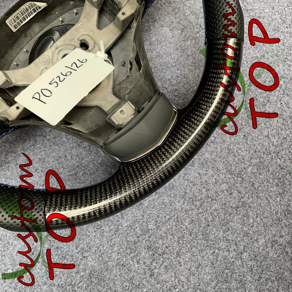 Real Carbon Fiber Steering Wheel Fit For Chevrolet Corvette C6 Z06 2006 - 2013 — 第 3/4 张图片