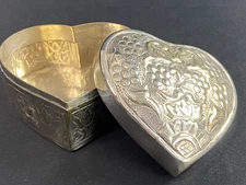 Heart Shaped Metal Box Set Decorated With Grape Vines And Louis XV Shell
