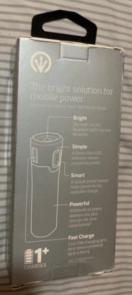 iFrogz Golite 2.0 便携式充电器和手电筒 - 3000mAh 电池 - 白色 — 第 2/2 张图片