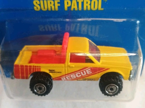 1995 Hot Wheels Baywatch Lifeguard Rescue Station Sto & Go W/Surf ...