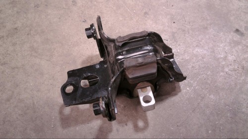 Motoraufhängung Motorträger Motorlager 6Q0199555AR 1198 CCM 44 KW VW Polo 1.2 Bj