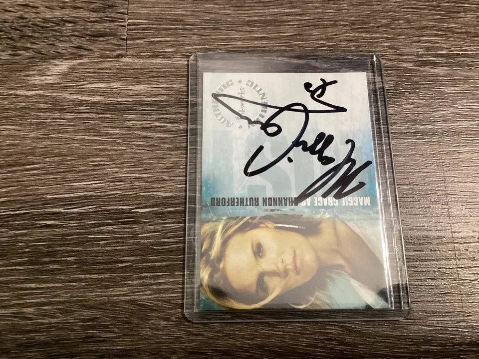 Lost Season 1 Autograph Card Maggie Grace as Shannon Rutherford - Image 2 of 3