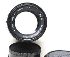 Canon FD 135mm f/3.5 manual focus telephoto lens