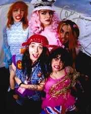 * GINA VOLPE * signed 8x10 photo * LUNA CHICKS * COA *