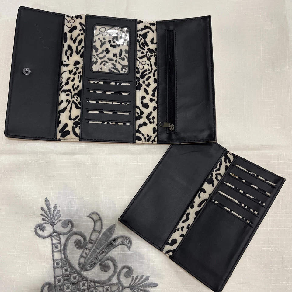 Jessica A Simpson Women’s Wallet  Pink - Image 3 of 4