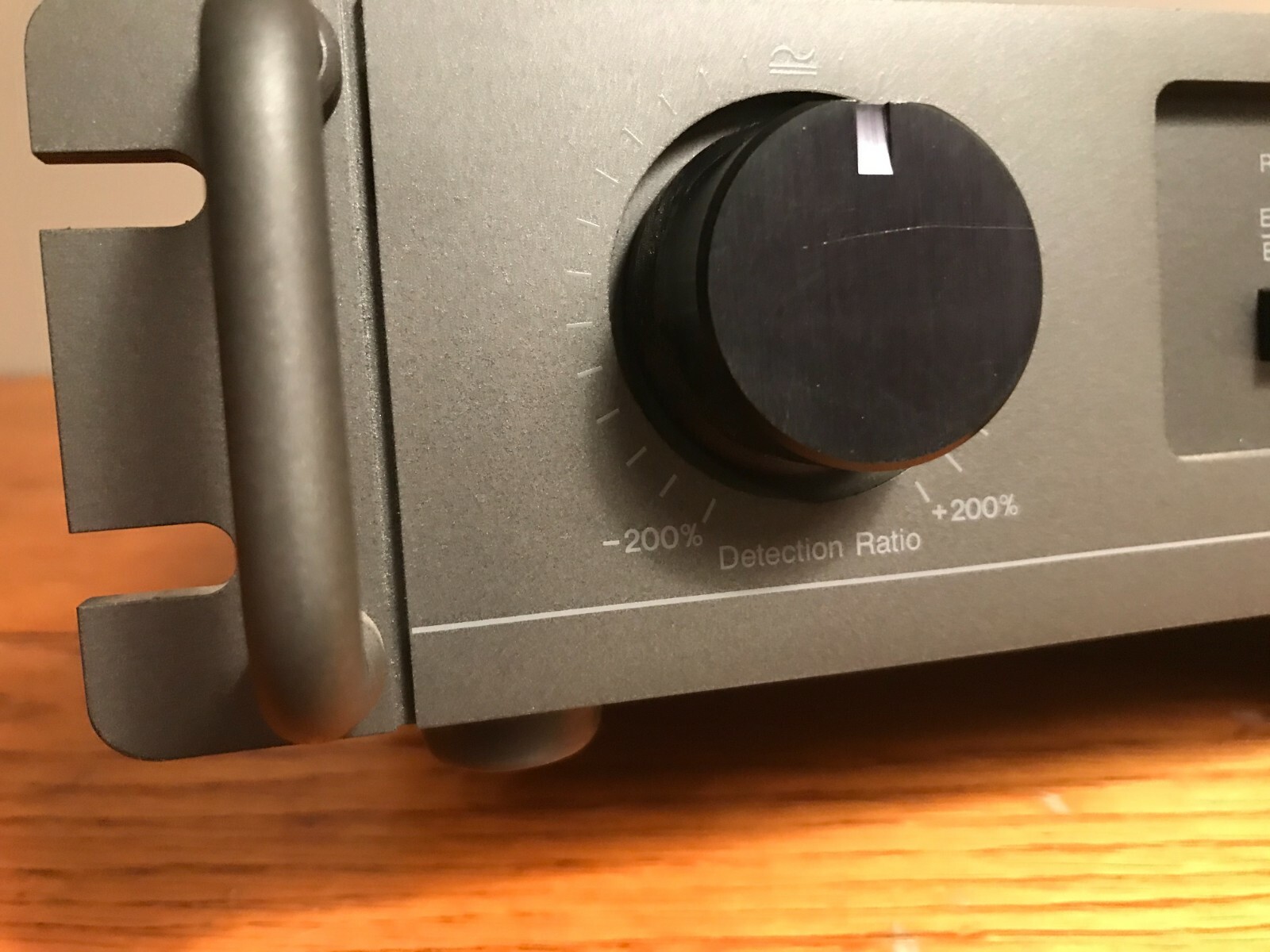 s l1600