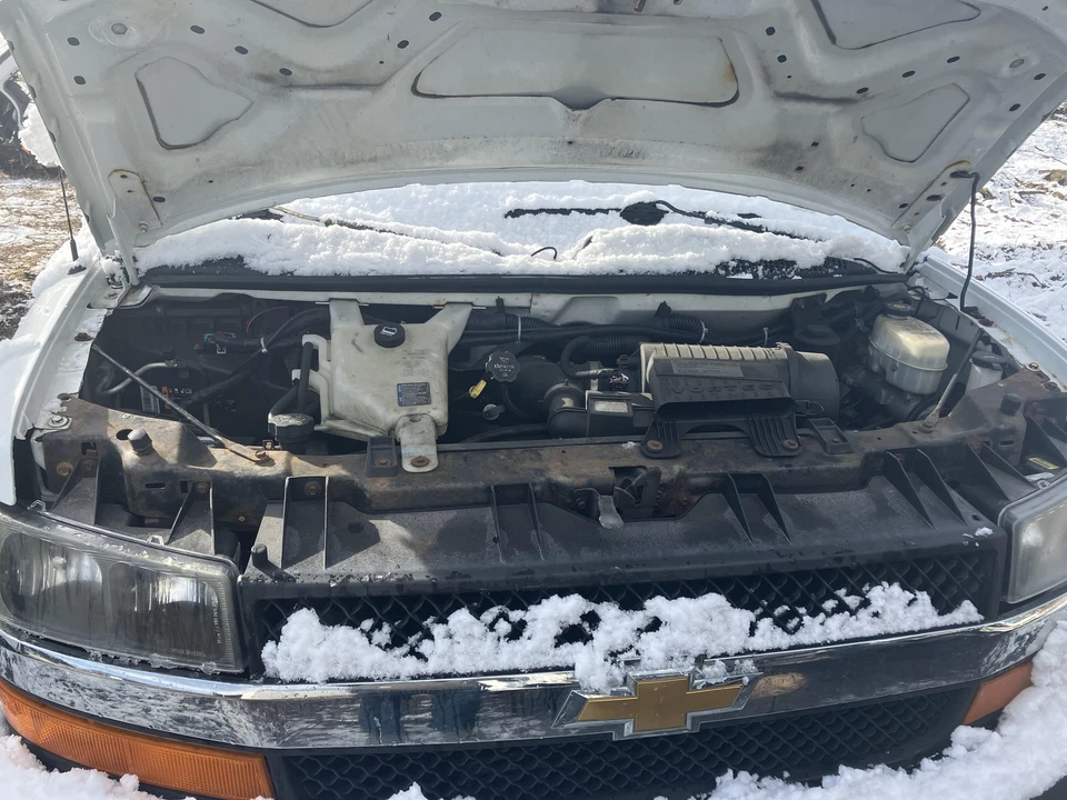 15 GMC VAN SAVANA 3500 Condenser - Image 3 of 4