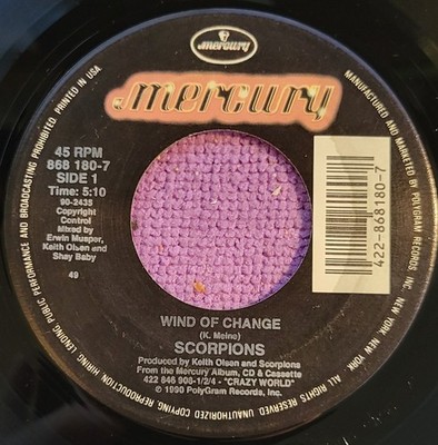 Scorpions ''Wind of Change / Money and Fame'' VG+