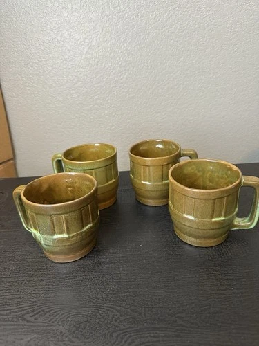 Frankoma Wagon Wheel Prairie Green Set Of 4 Mugs 94M Excellent