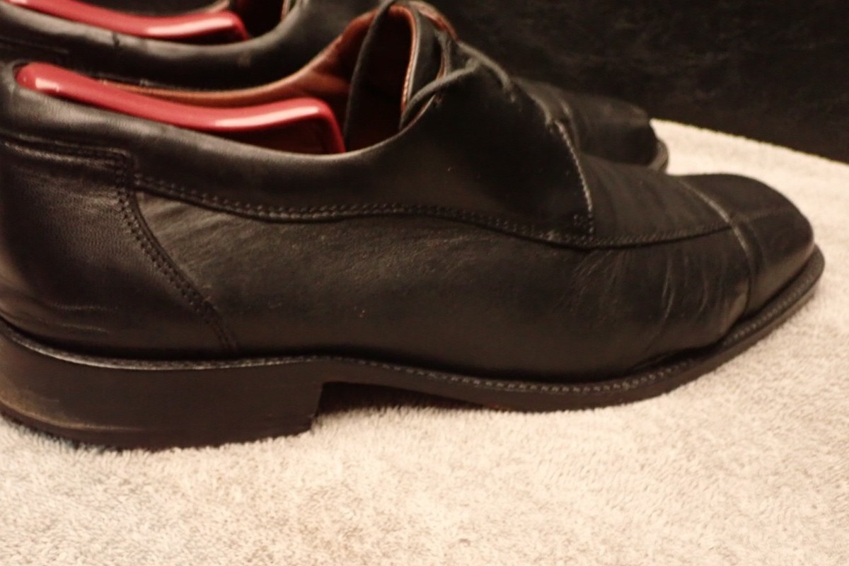 Johnston & Murphy Dobson Capla Black Leather Dress Loafers Johnston & Murphy Dobson Mens Black Cap Toe Oxfords Dress  main image 4