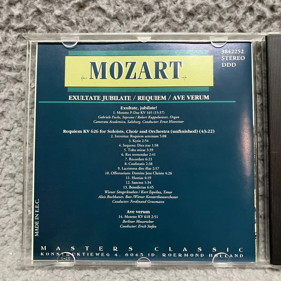 Mozart Exultate Jubilate Requiem KV626 Ave Verum Master Classics 1756-1791 (CD) - Imagem 2 de 4