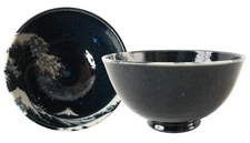 Mino ware Japanese Ceramics Rice Bowl Big Wave and Mt. Fuji Navy Blue
