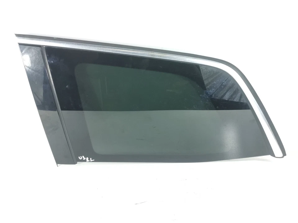 Cuarto de cristal trasero izquierdo mercedes-benz gl450 x166 2013- lado conductor 1666700087 Foto 3 de 4