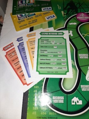 The Game of Life Board Game Twists & Turns,Missing Purple Card And 3 Arrow  Clips