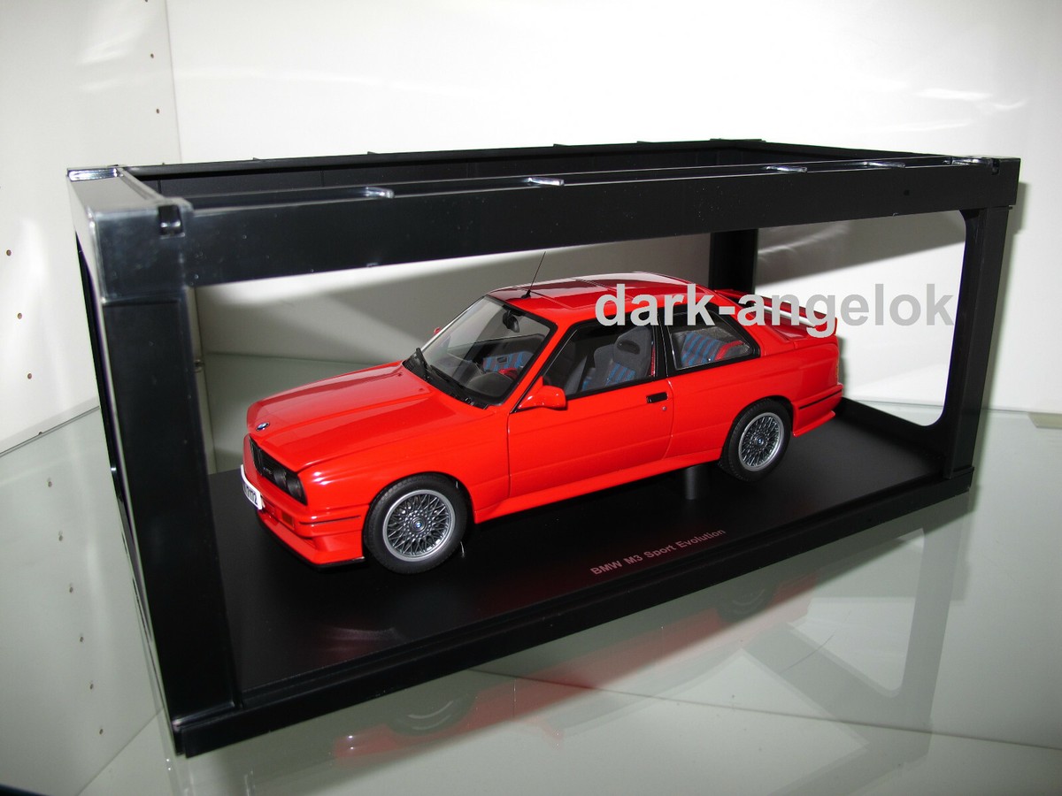 1:18 AUTOart BMW M3 E30 Sport Evolution 1990 red rot 70561, Extrem 