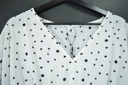 NWOT JV Selection Top White Spotted Sheer Size 12 - Picture 6 of 12