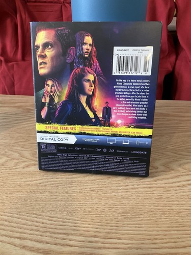 We summon The Darkness Blu ray-Rare Slipcover-Lionsgate - Foto 2 di 3