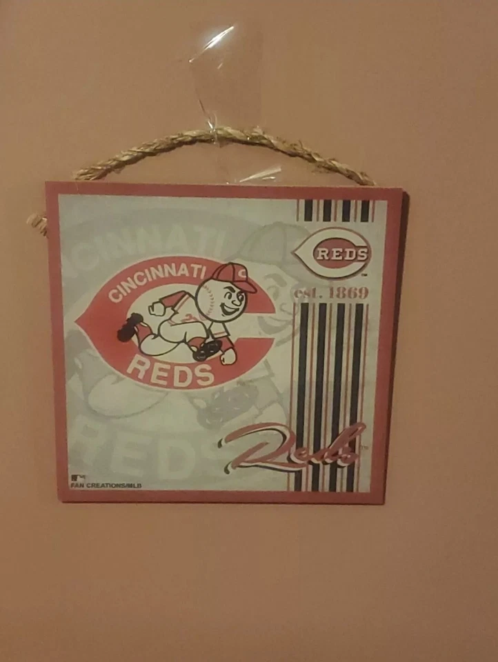 Cincinnati Reds Sign Wood 10x10 Album Design - Image 2 of 4