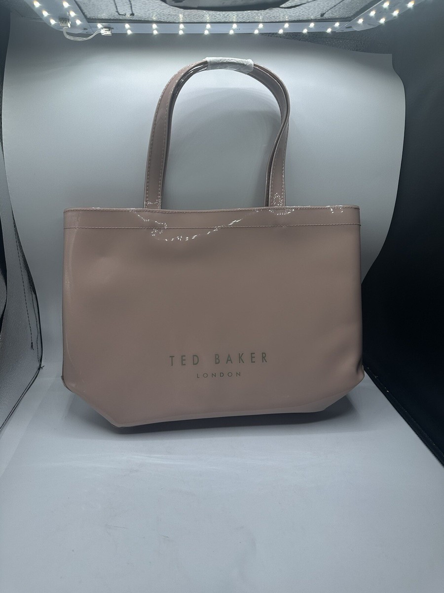 完売前に TED BAKER Nicon リボン付き ラージ アイコン バッグ 完売前に TED BAKER Nicon リボン付き ラージ アイコン バッグ