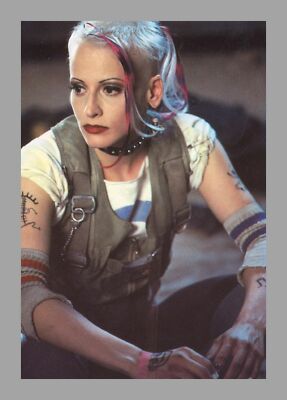 LORI PETTY | Schauspielerin | moderne Starpostkarte 70er bis 90er Jahre