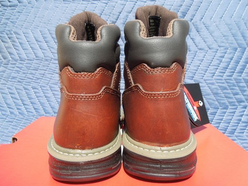 7.5 M Men's Wolverine Raider 6" Leather Boots - Picture 3 of 6
