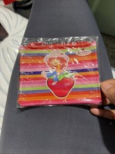 Vintage Y2K 2004 Strawberry Shortcake Vinyl Wallet Coin Change Purse Card Holder