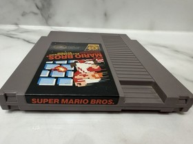 Super Mario Bros. (Nintendo NES, 1985) 3 viti non testate