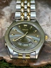 Vintage Men’s Two Tone Seiko SQ Quartz Watch.  Needs A Lot Of TLC. Runs. Parts