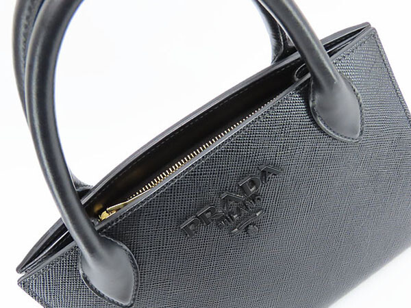 PRADA モノクロームバッグ サフィアーノ ハンドバッグ 2WAY Amazon | [プラダ] ショルダーバッグ ハンドバッグ モノクローム