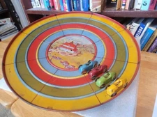 NICE VINTAGE 1925  MARX TIN LITHO WIND UP  WHEE WHIZ AUTO RACE SET