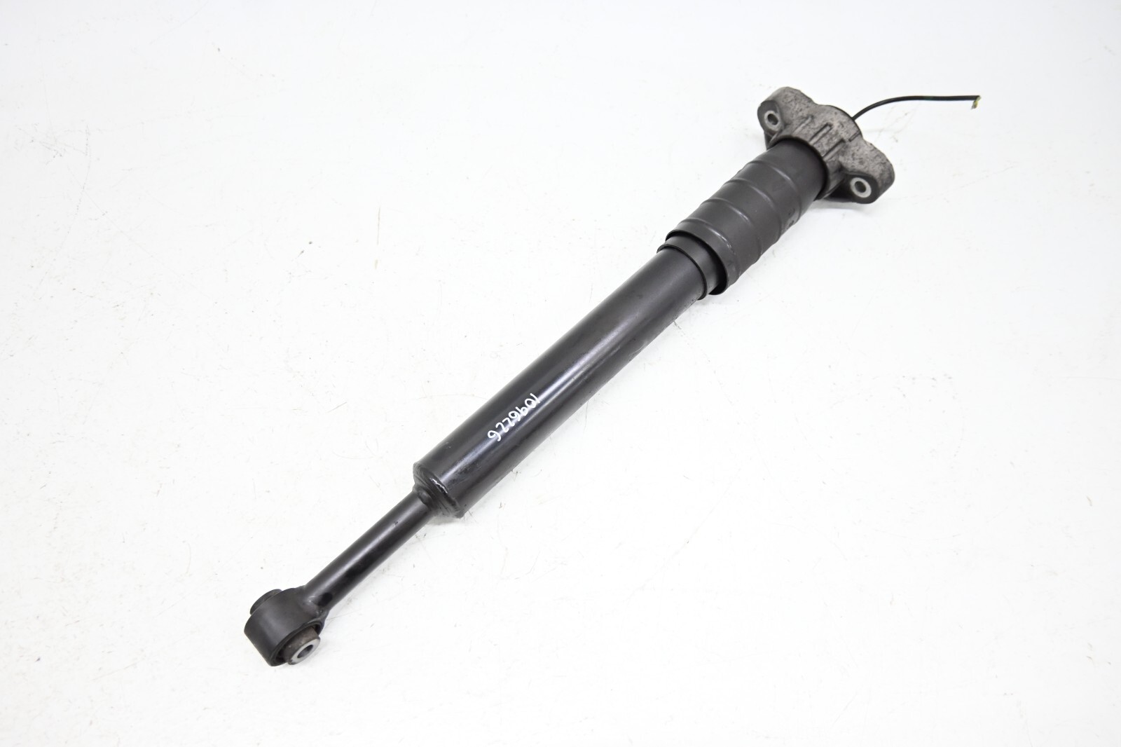 ⭐ 14-19 Maserati Quattr Ghibli Awd Rear Right or Left Shock Strut Absorber Oem