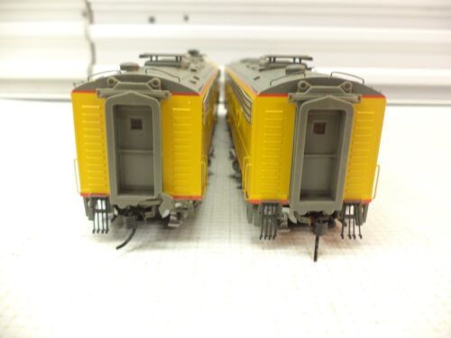 Walthers Proto Ho 920-41384 E-9AB set, Union Pacific, Tsunami DCC sound - Picture 5 of 7