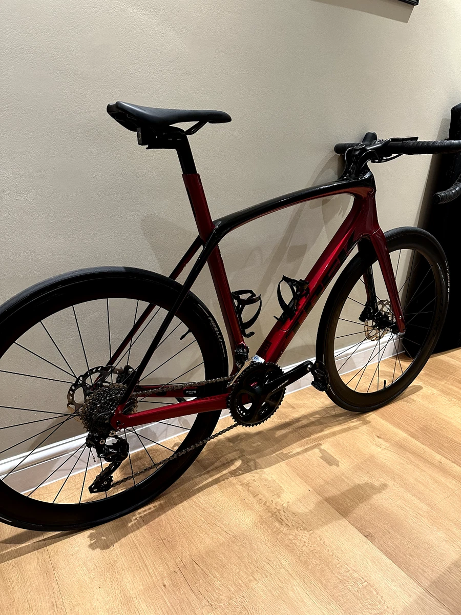 Trek domane sl hotsell 5 disc 2020